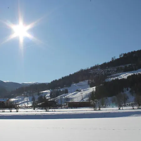 Modern Chalet In Sankt Georgen Ob Murau With Outdoor Jacuzzi 穆劳附近圣洛伦岑